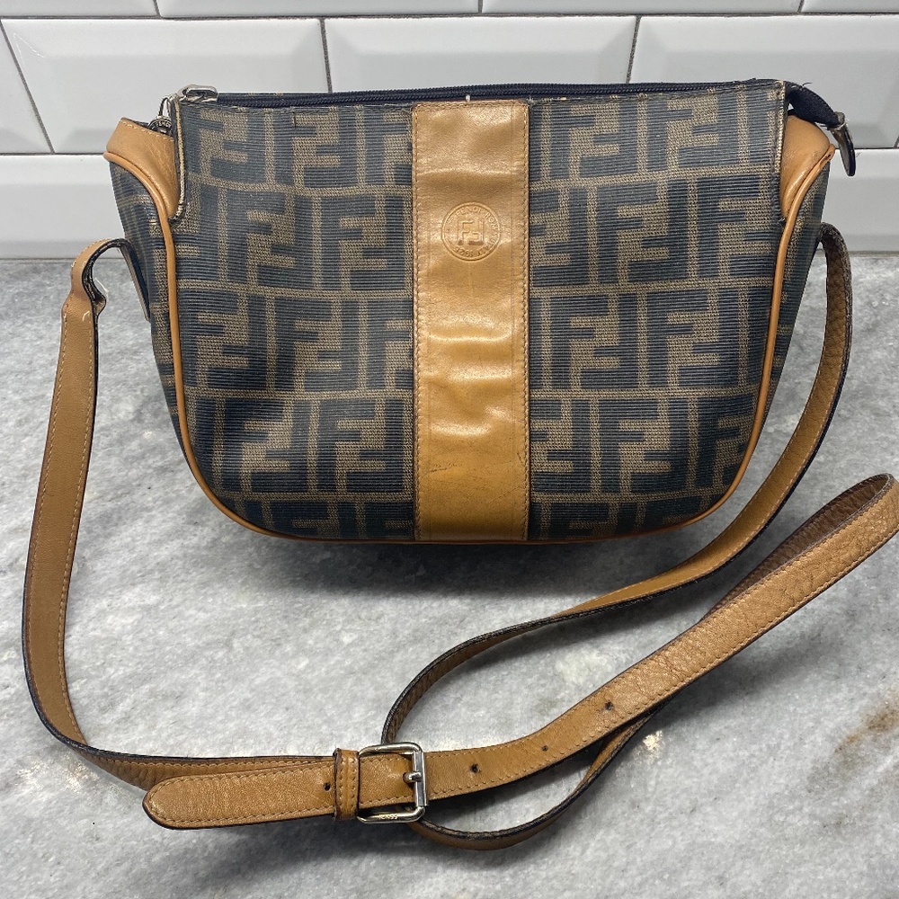 Vintage Fendi crossbody